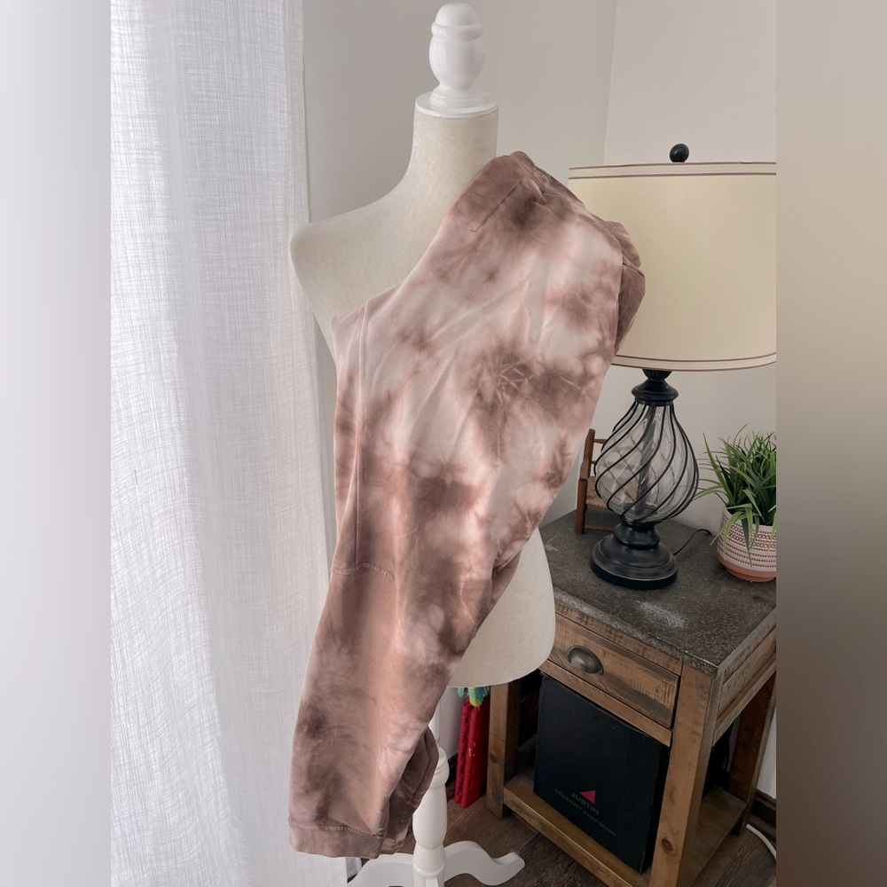Lululemon Brown Tie-Dye Joggers